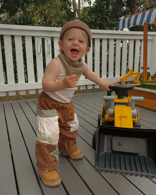 Miles Trousers in Tablea