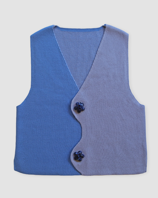 Louise Knitted Vest in Periwinkle